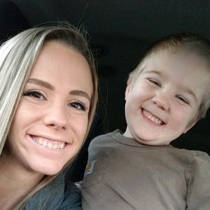 Meet your Posher, Felicia